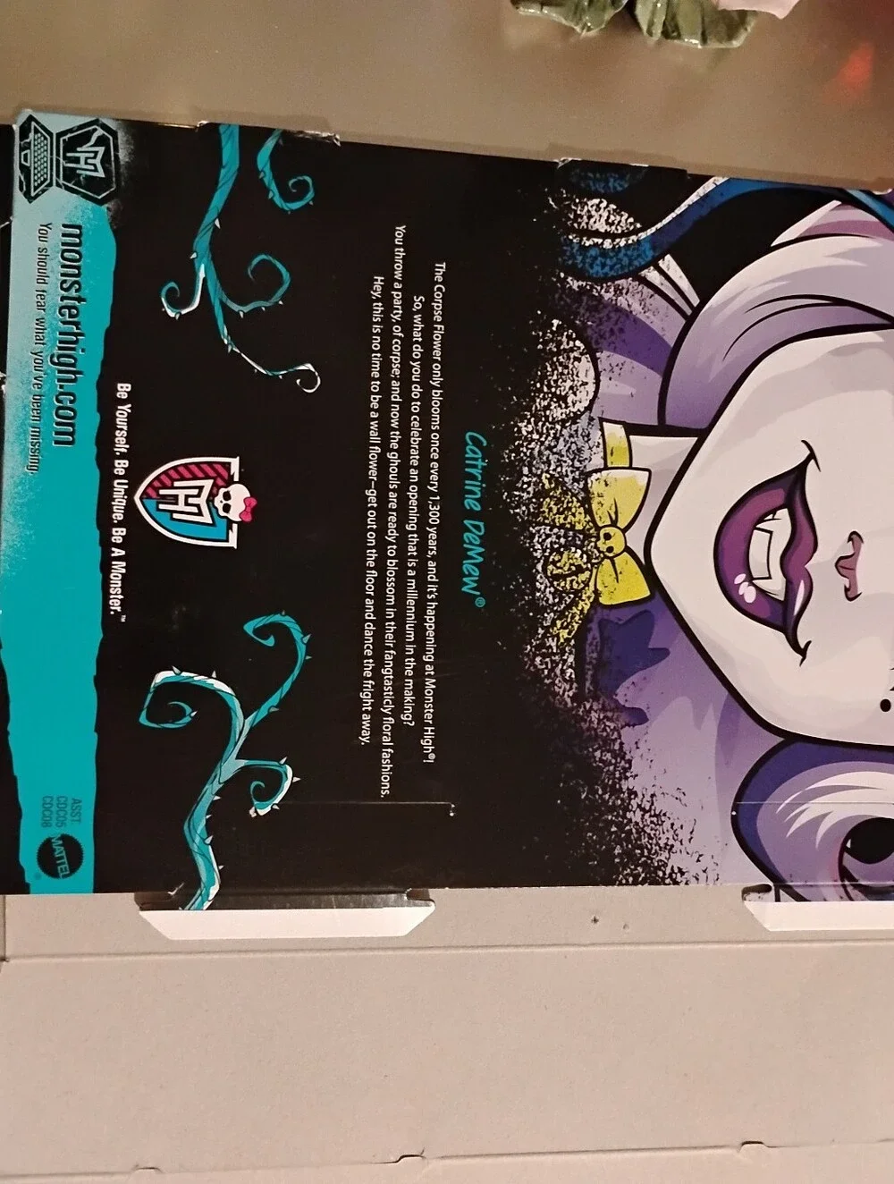 Monster High Floral Tentacle Graphic Box Panel - Teal & Pink Artwork - Picture 4 of 4